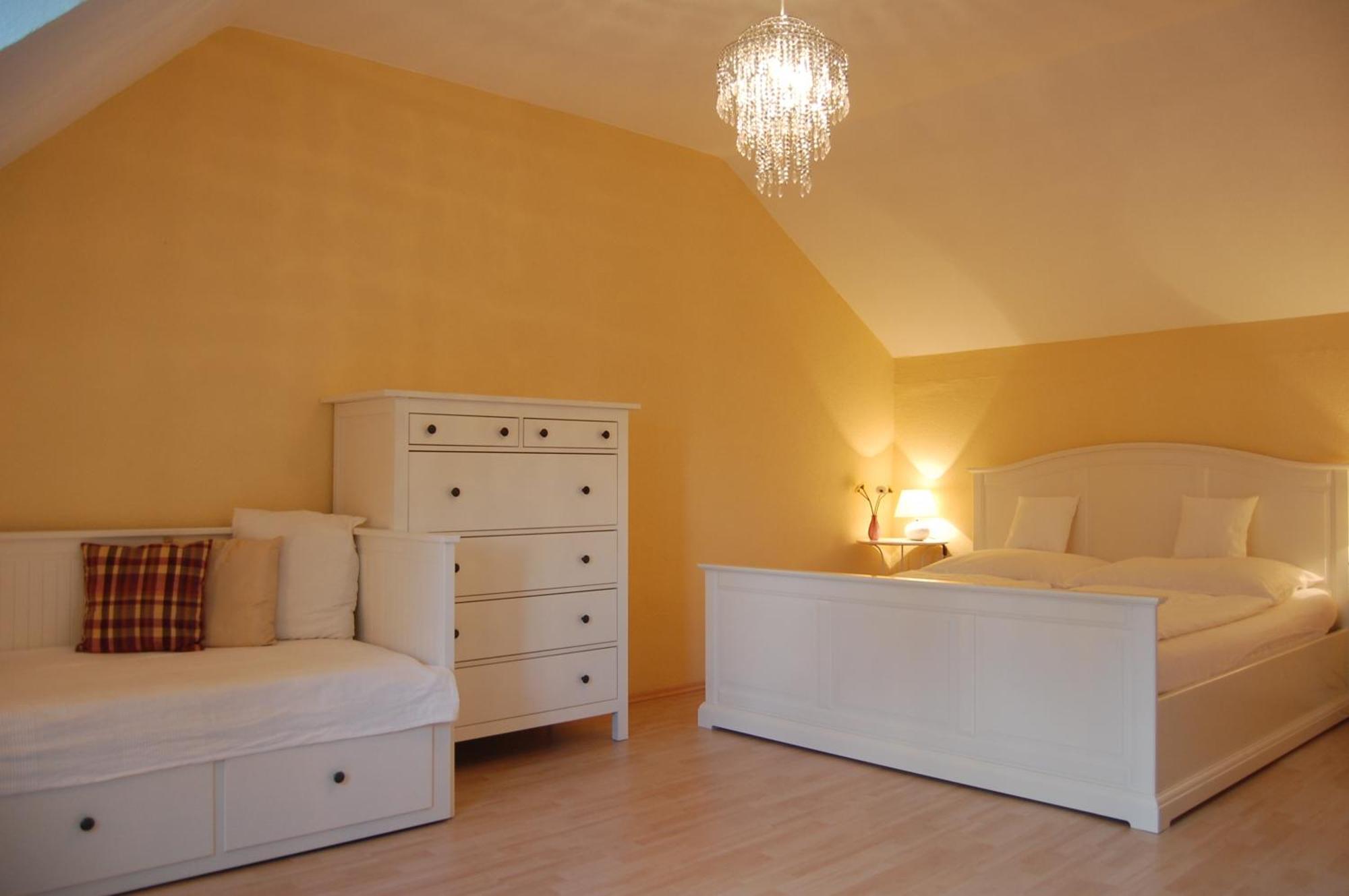 Hofgassl Zentgraf Bed and Breakfast Mörbisch am See Exteriör bild